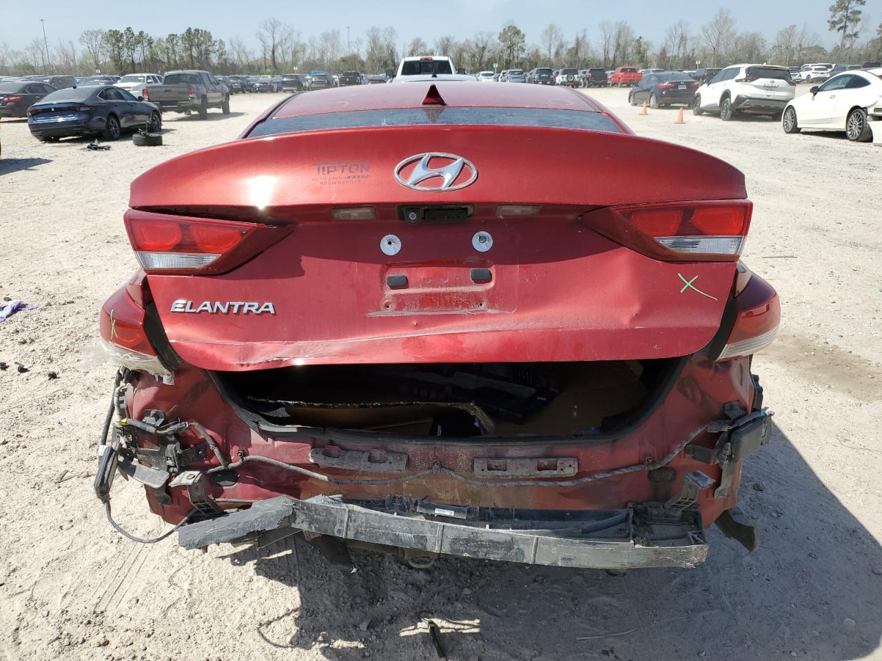 2017 HYUNDAI ELANTRA SE - Фото 6