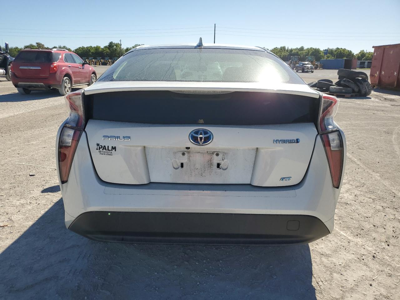 2016 TOYOTA PRIUS - Фото 6