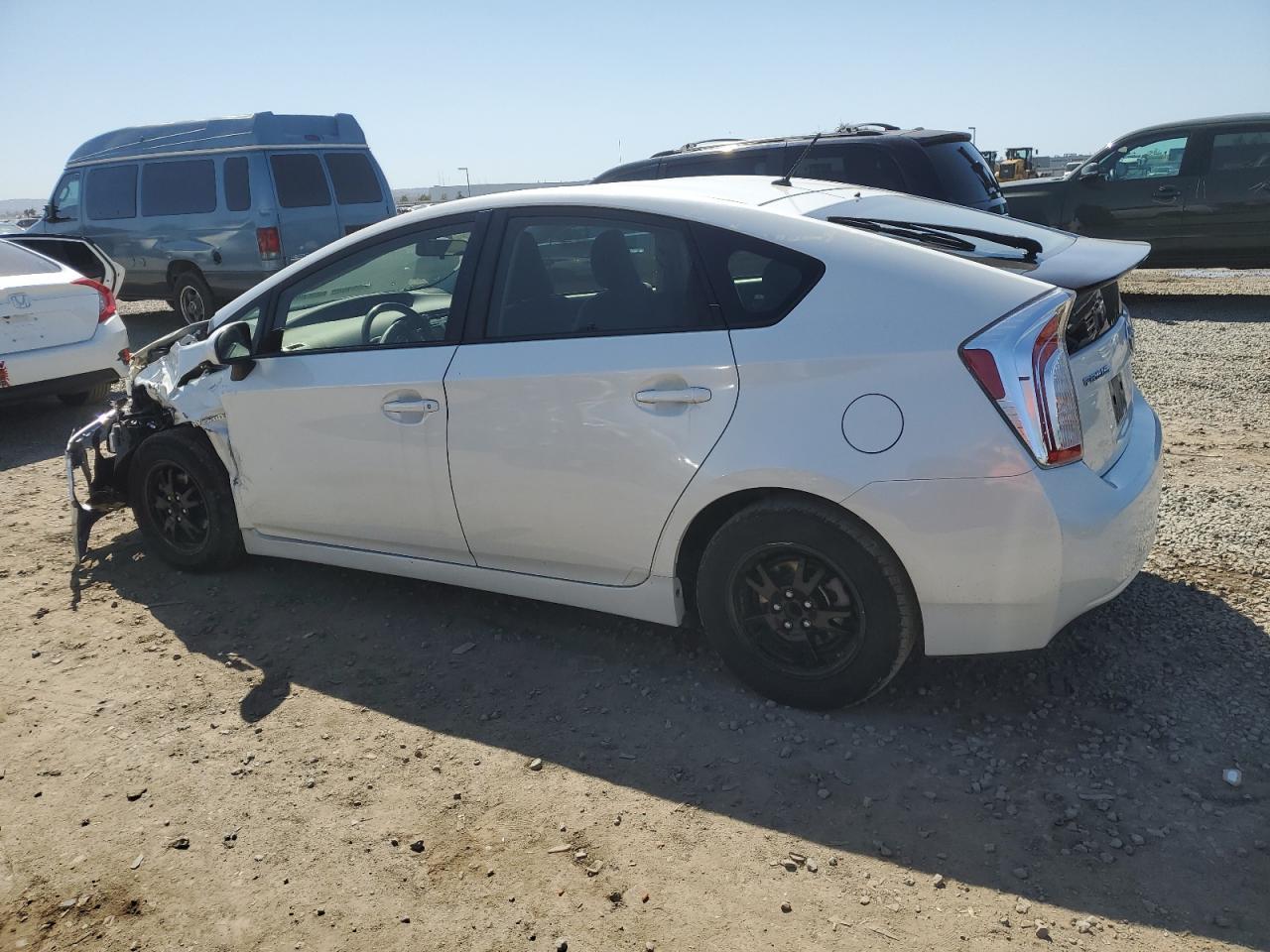 2015 TOYOTA PRIUS - Фото 2