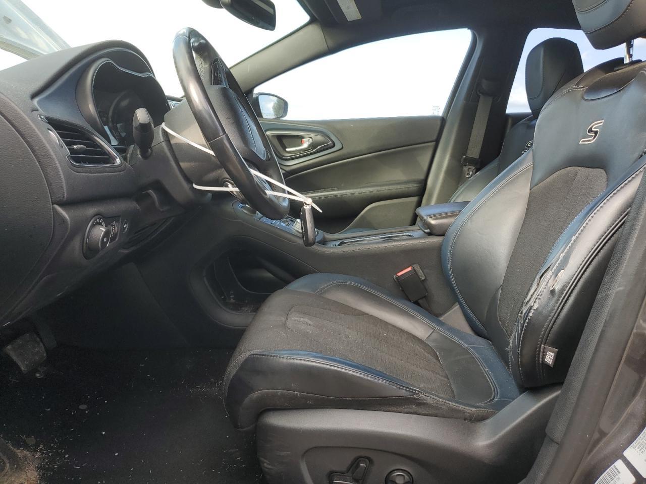 2015 CHRYSLER 200 S - Image 7