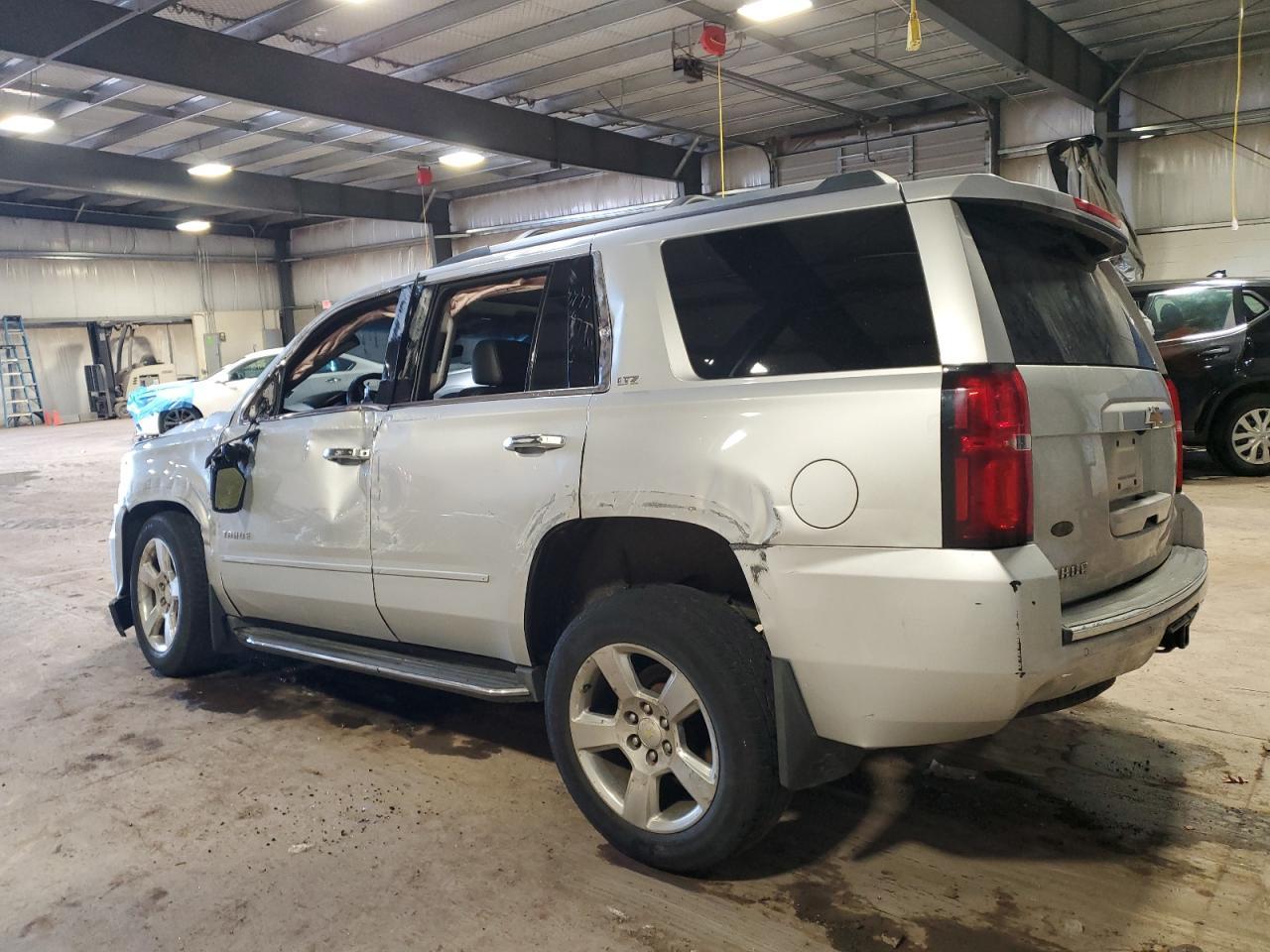 2015 CHEVROLET TAHOE K150 - Image 2