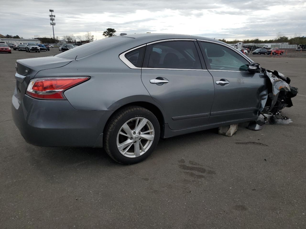 2015 NISSAN ALTIMA 2.5 - Фото 3