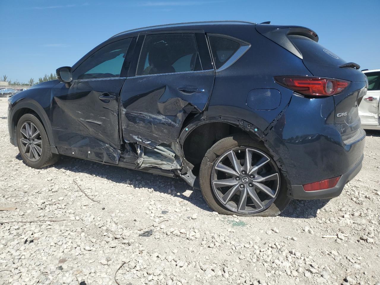 2018 MAZDA CX-5 GRAND - Image 2