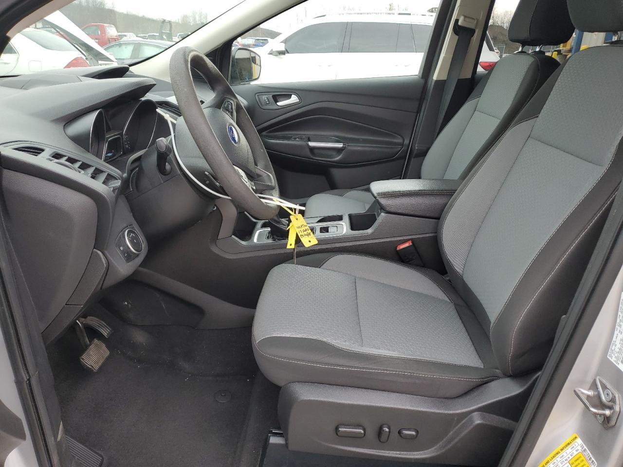 2017 FORD ESCAPE SE - Image 7