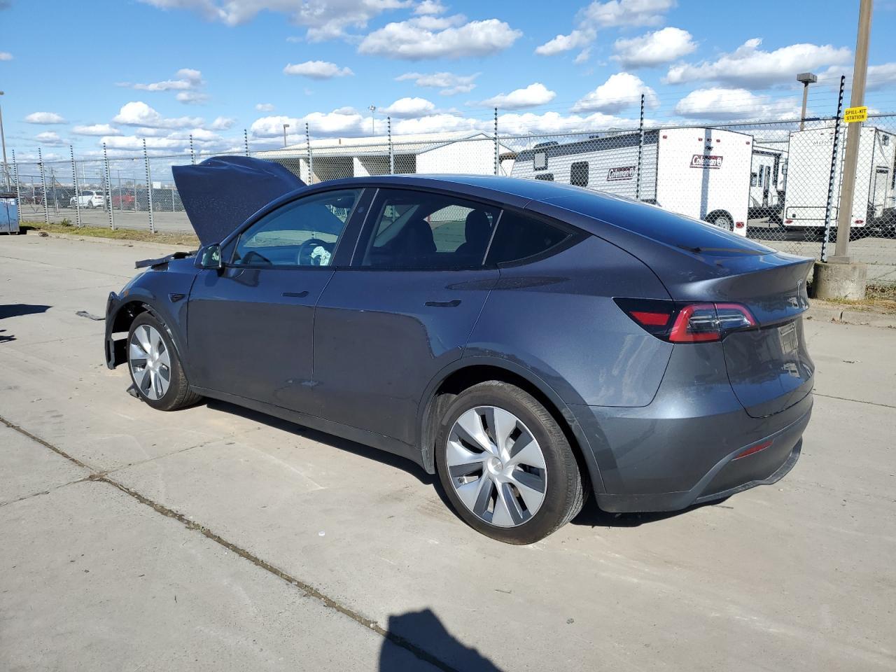 2023 TESLA MODEL Y - Image 2
