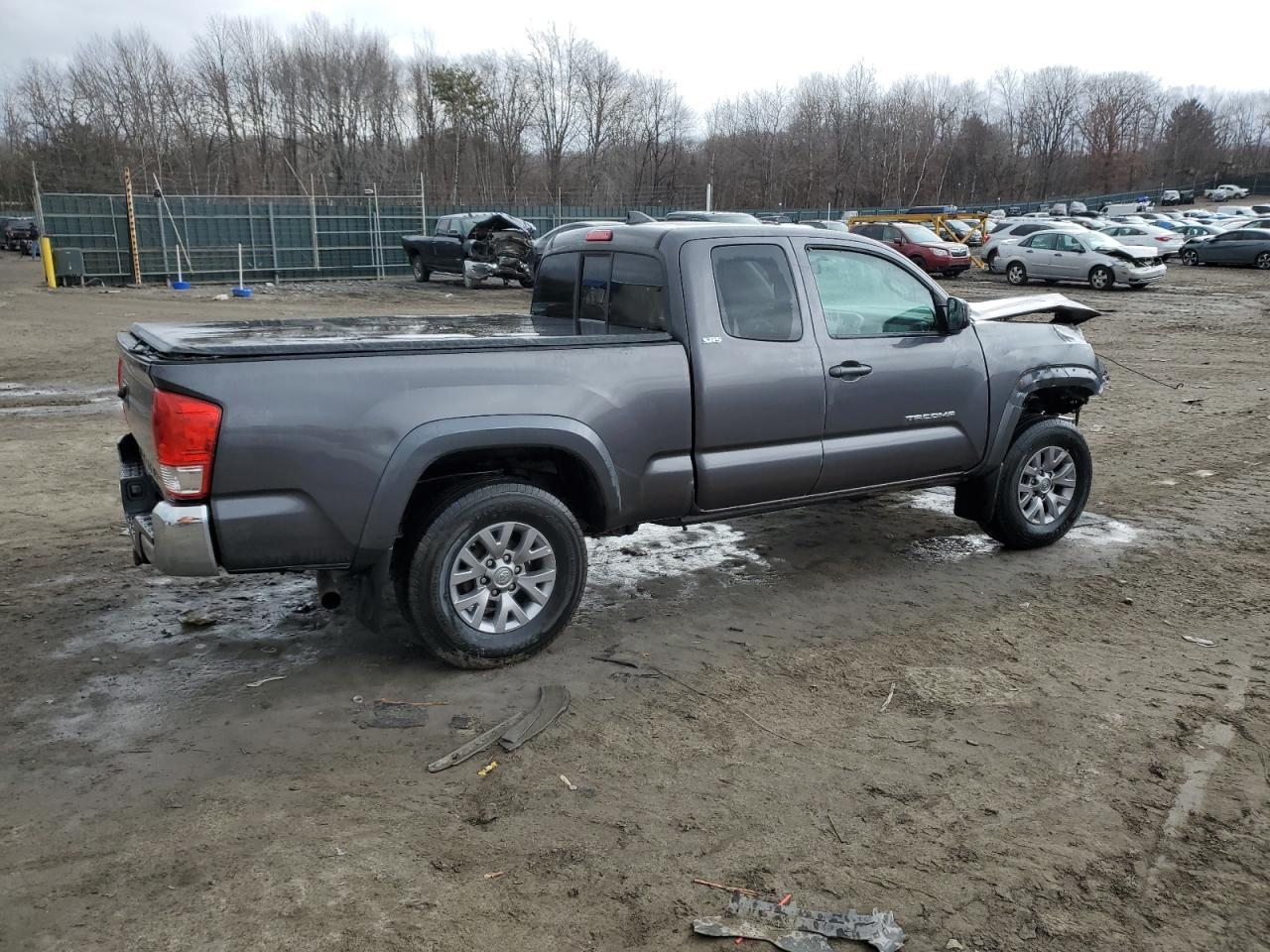 2017 TOYOTA TACOMA ACC - Фото 3