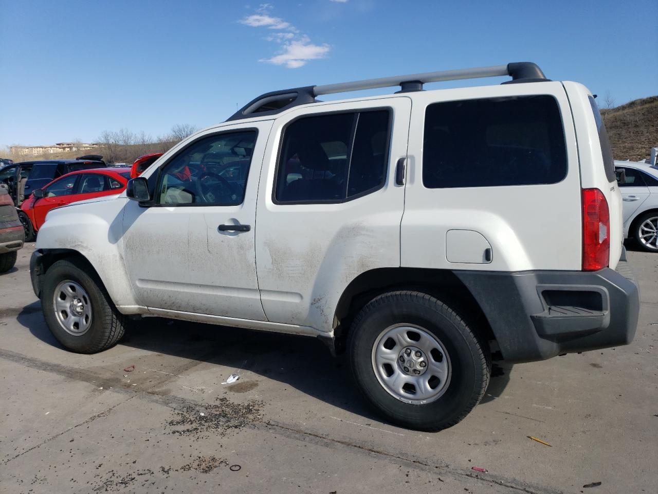 2014 NISSAN XTERRA X - Image 2