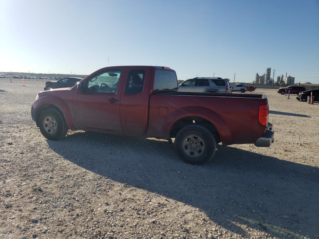 2012 NISSAN FRONTIER S - Фото 2