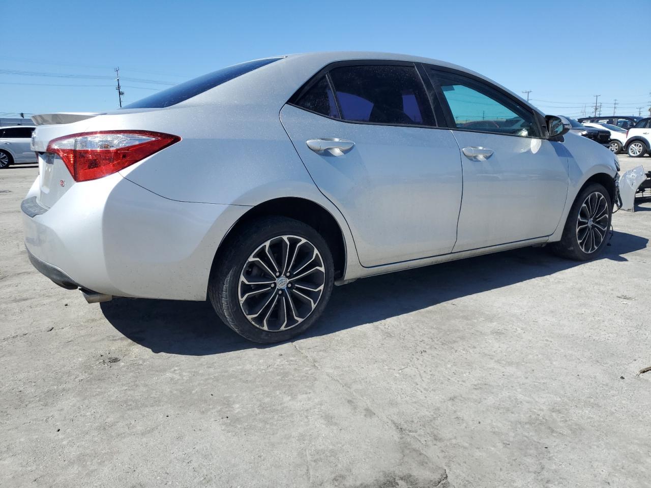 2015 TOYOTA COROLLA L - Image 3
