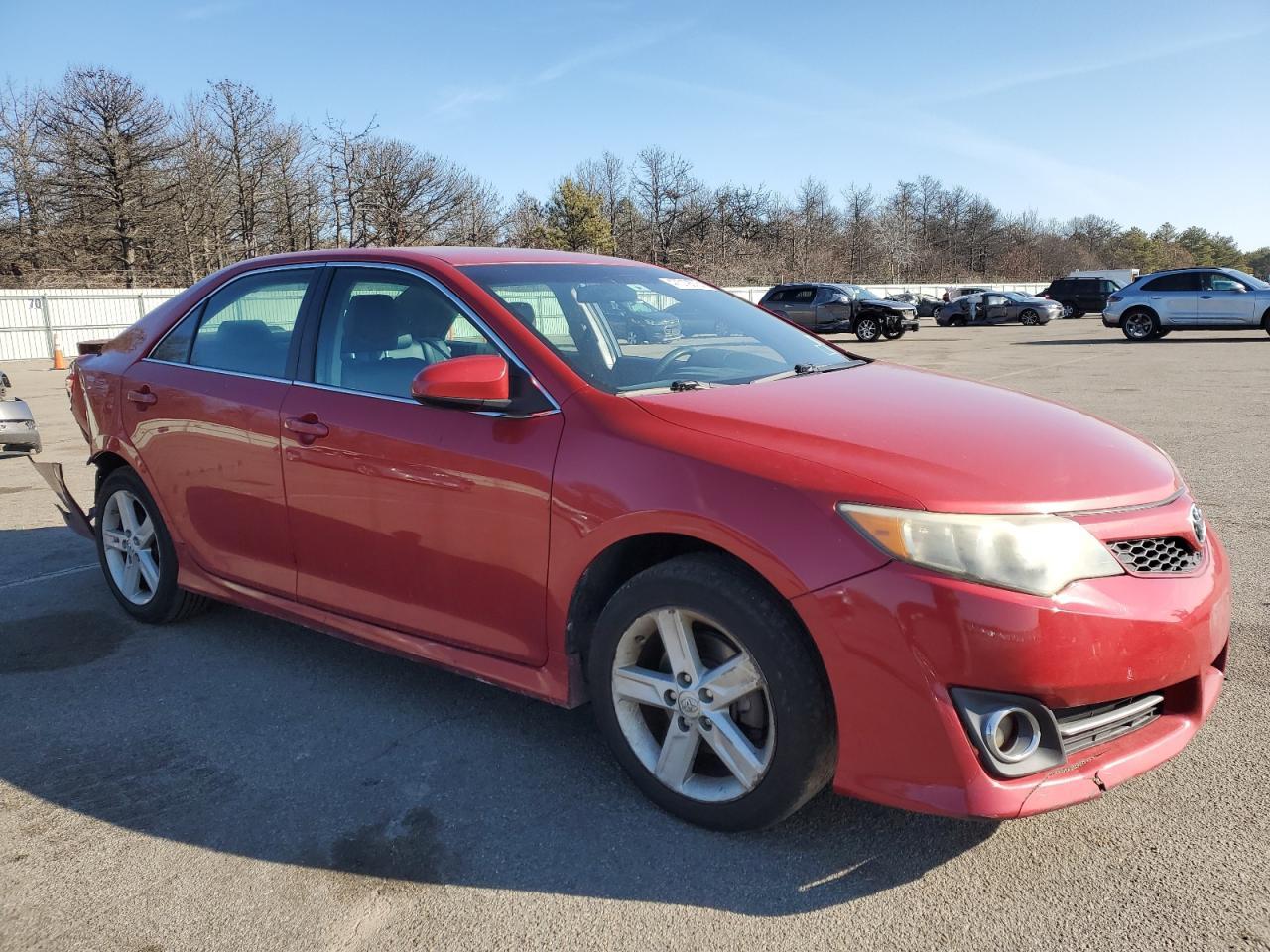 2013 TOYOTA CAMRY L - Фото 4