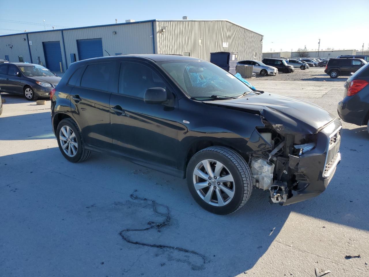 2015 MITSUBISHI OUTLANDER - Фото 4