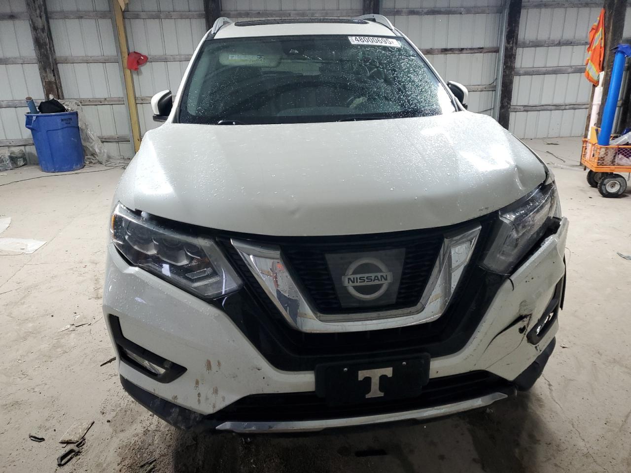 2017 NISSAN ROGUE SV - Image 5