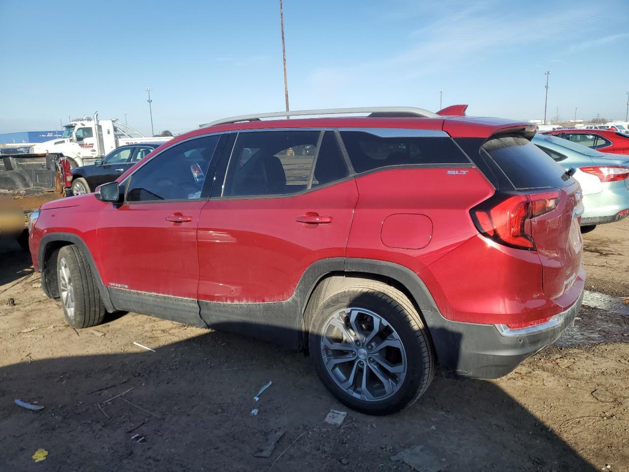 2018 GMC TERRAIN SL - Image 2
