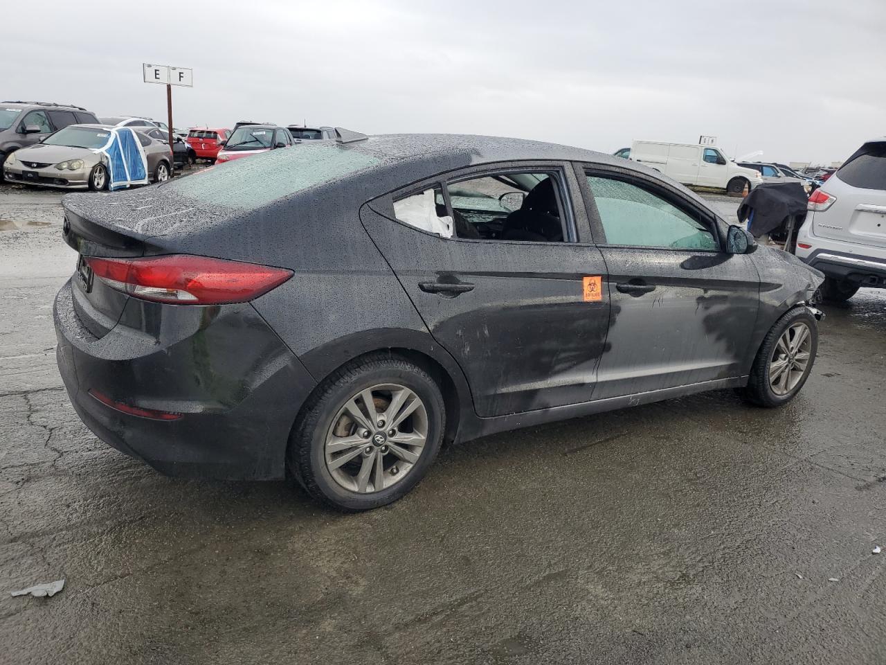 2018 HYUNDAI ELANTRA SE - Image 3