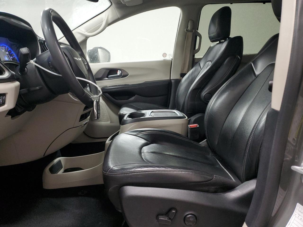 2022 CHRYSLER PACIFICA T - Image 7