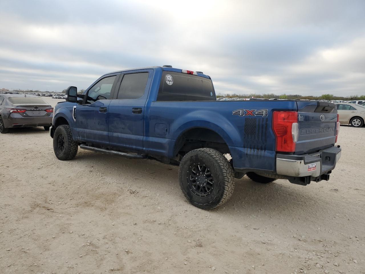 2022 FORD F250 SUPER - Фото 2