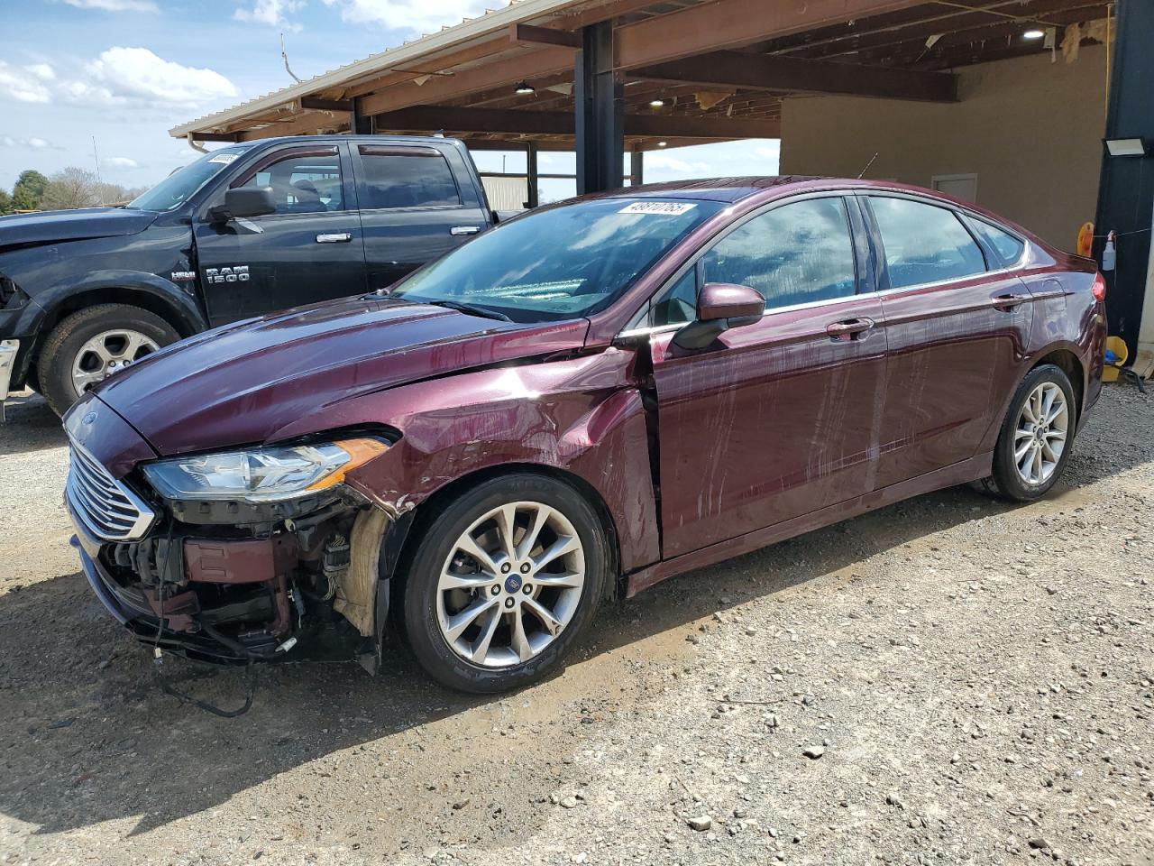 2017 FORD FUSION SE