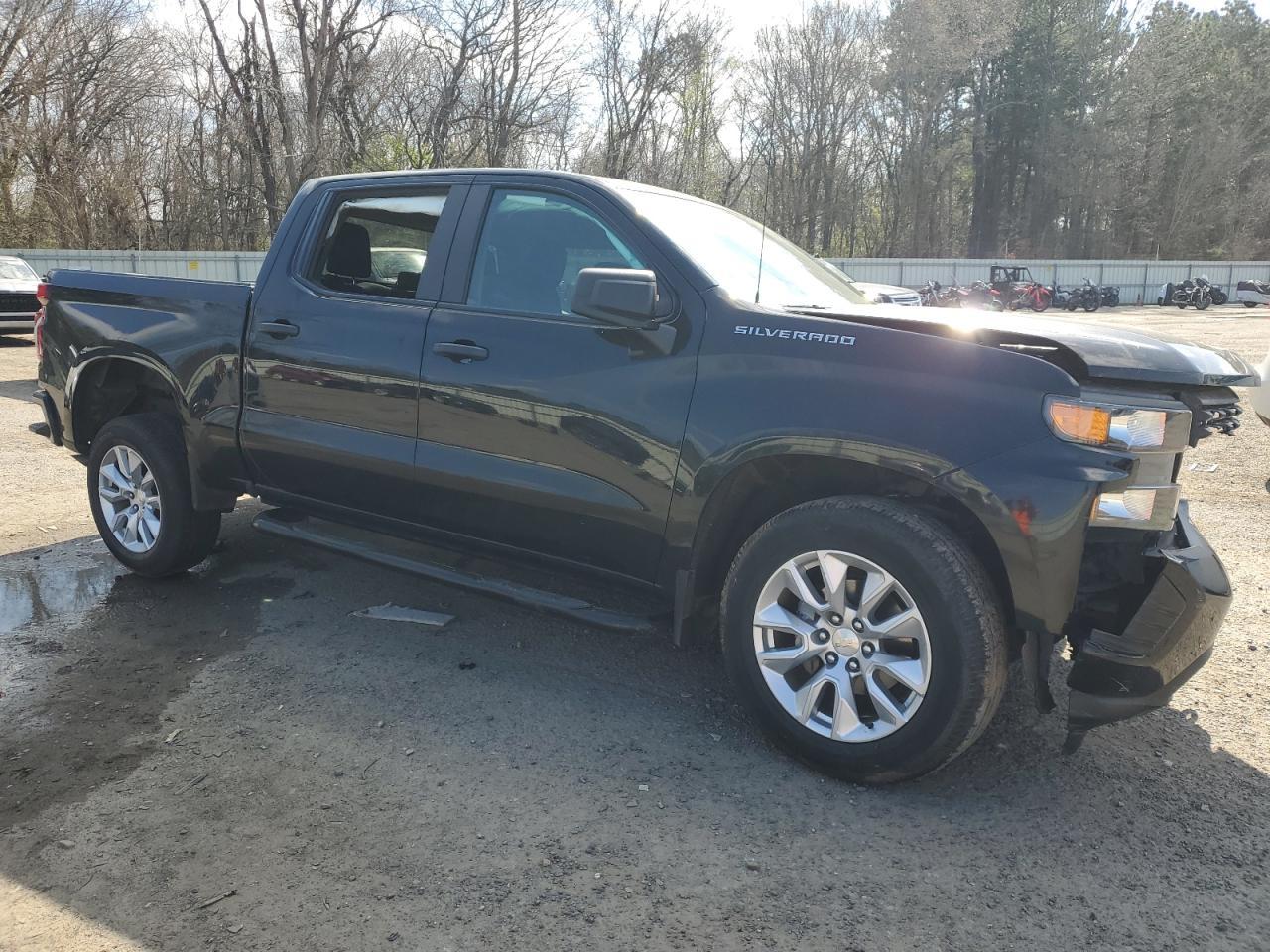 2019 CHEVROLET SILVERADO - Image 4