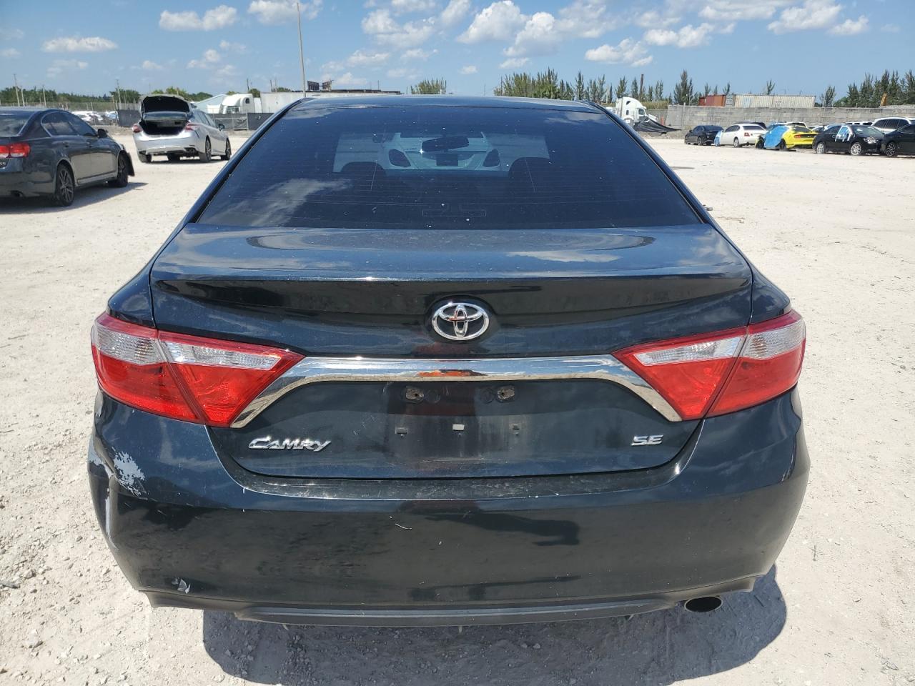 2015 TOYOTA CAMRY LE - Image 6