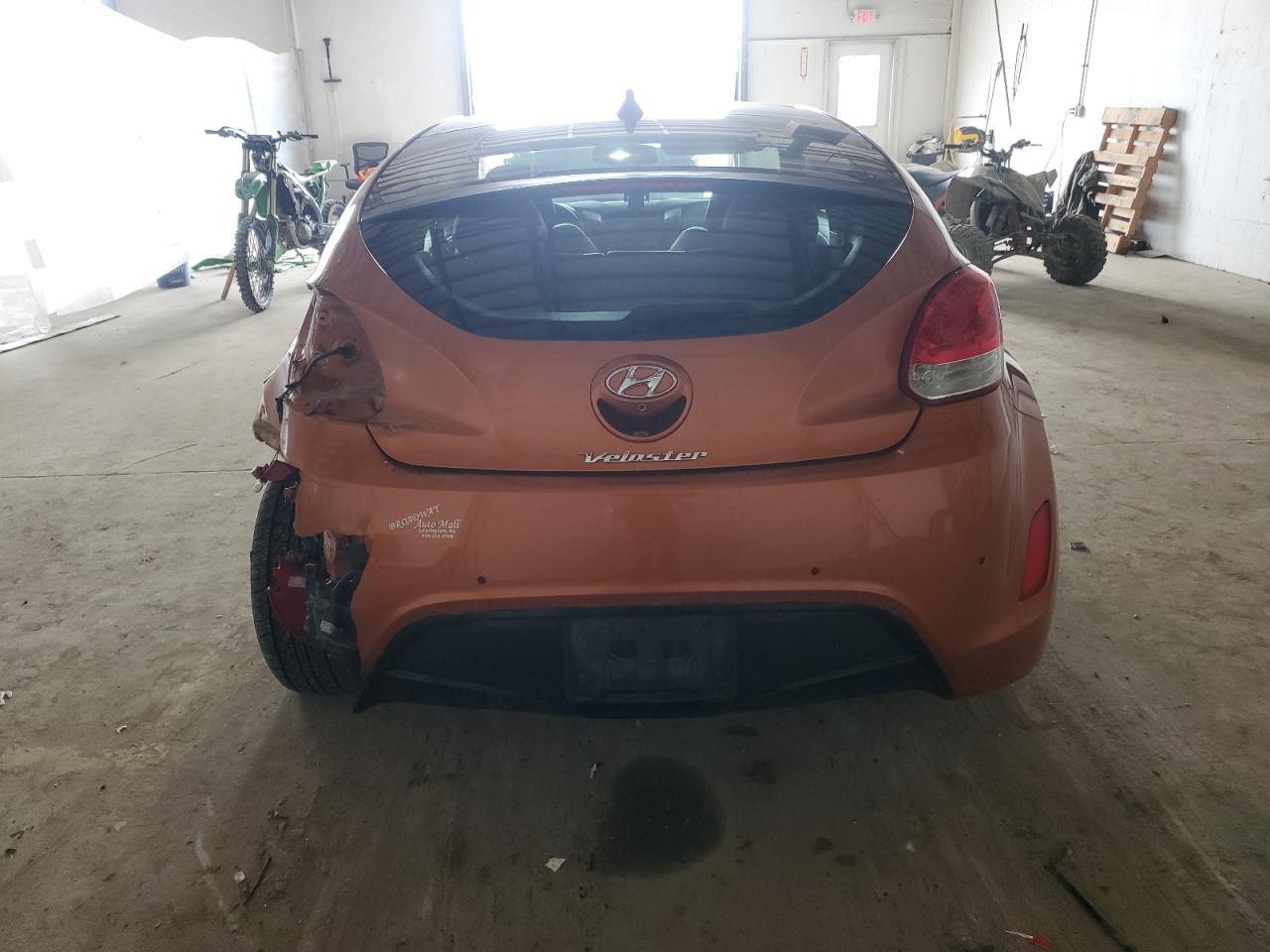 2013 HYUNDAI VELOSTER - Фото 6