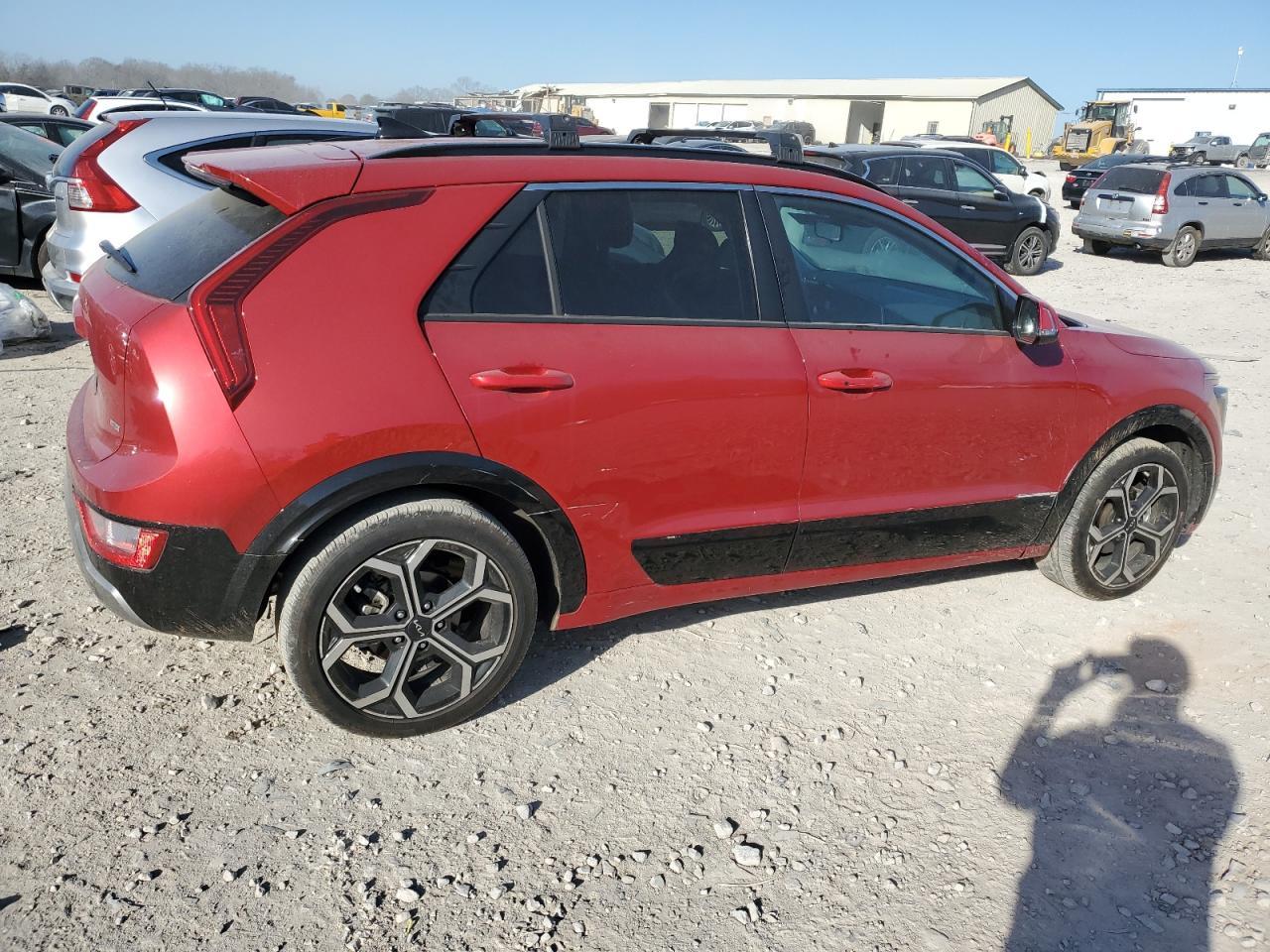 2023 KIA NIRO EX - Image 3