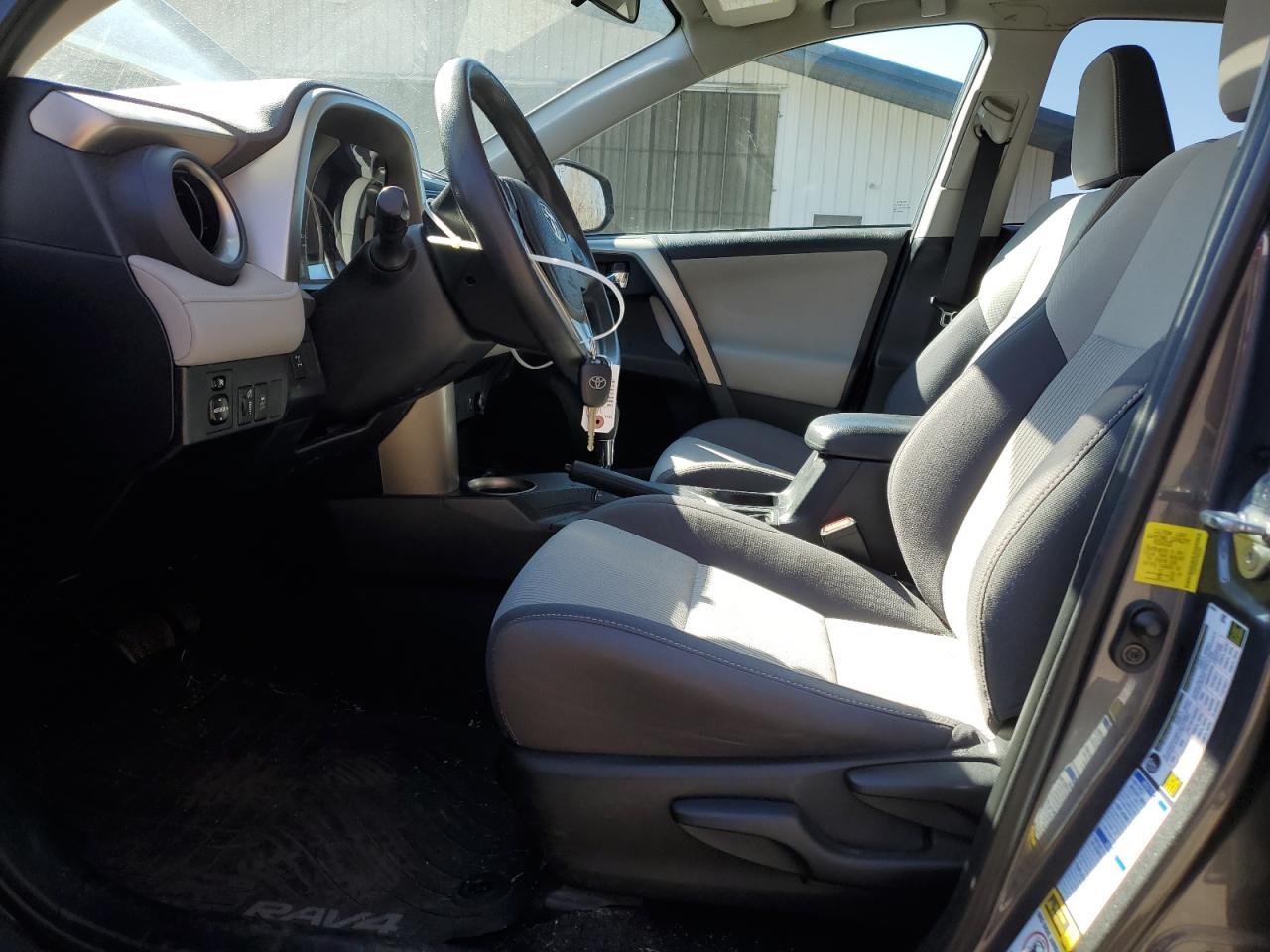2015 TOYOTA RAV4 XLE - Image 7