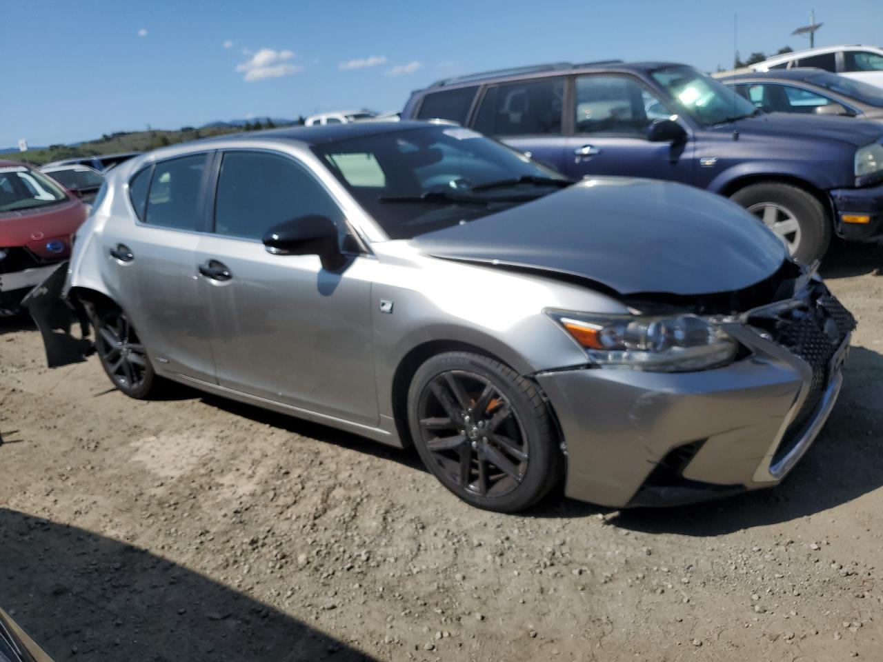 2016 LEXUS CT 200 - Image 4
