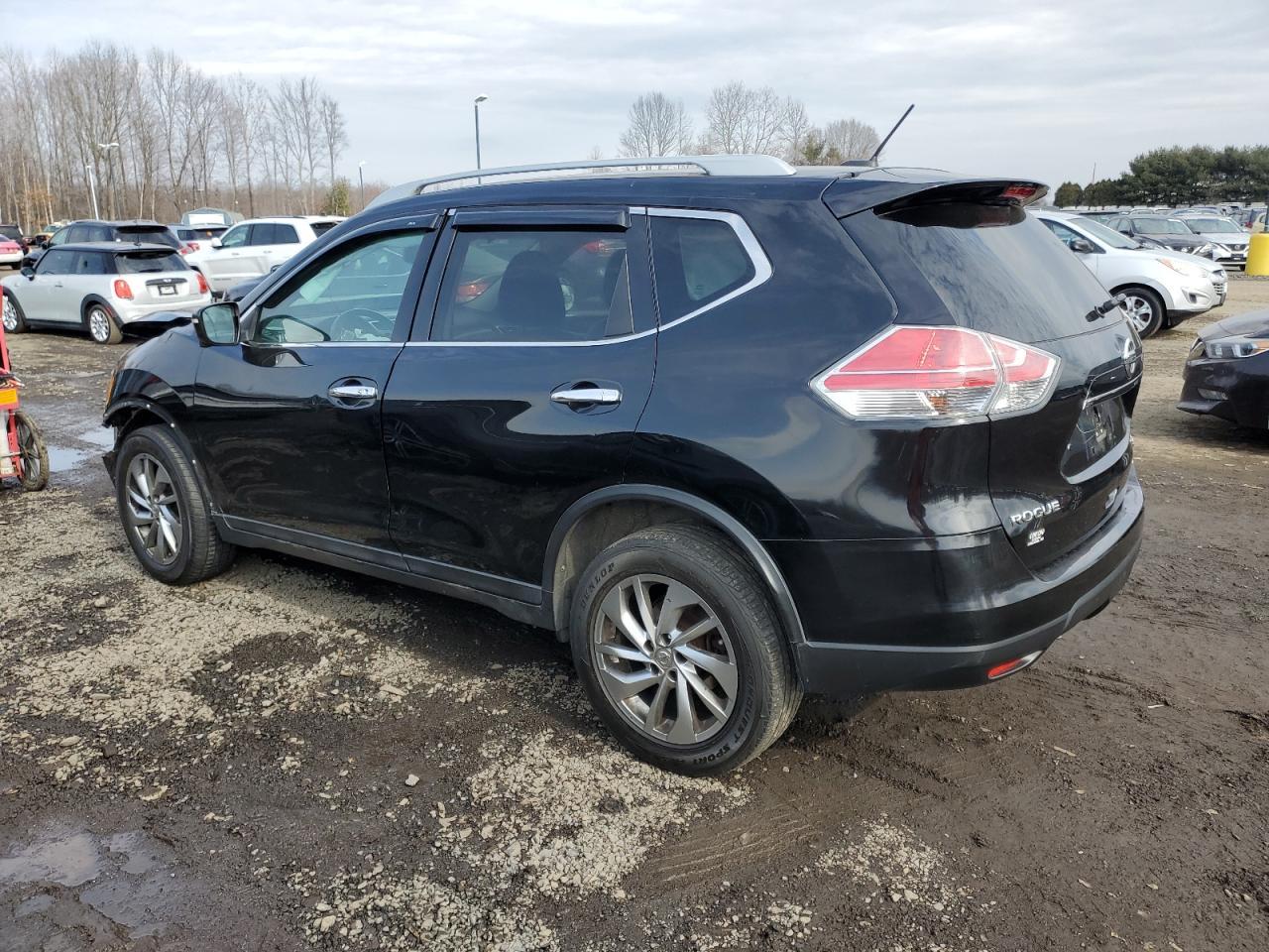 2014 NISSAN ROGUE S - Image 2