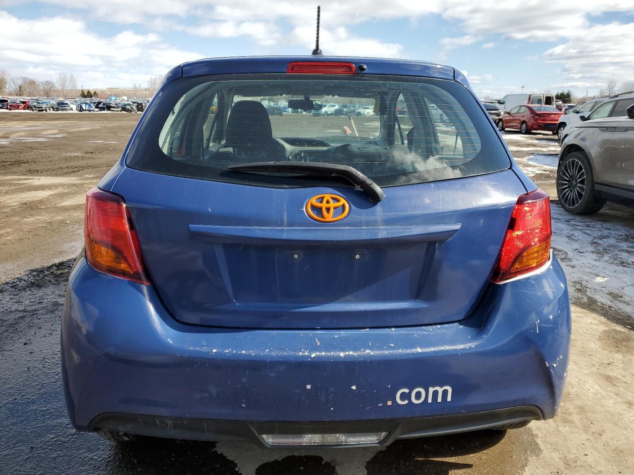 2015 TOYOTA YARIS - Фото 6