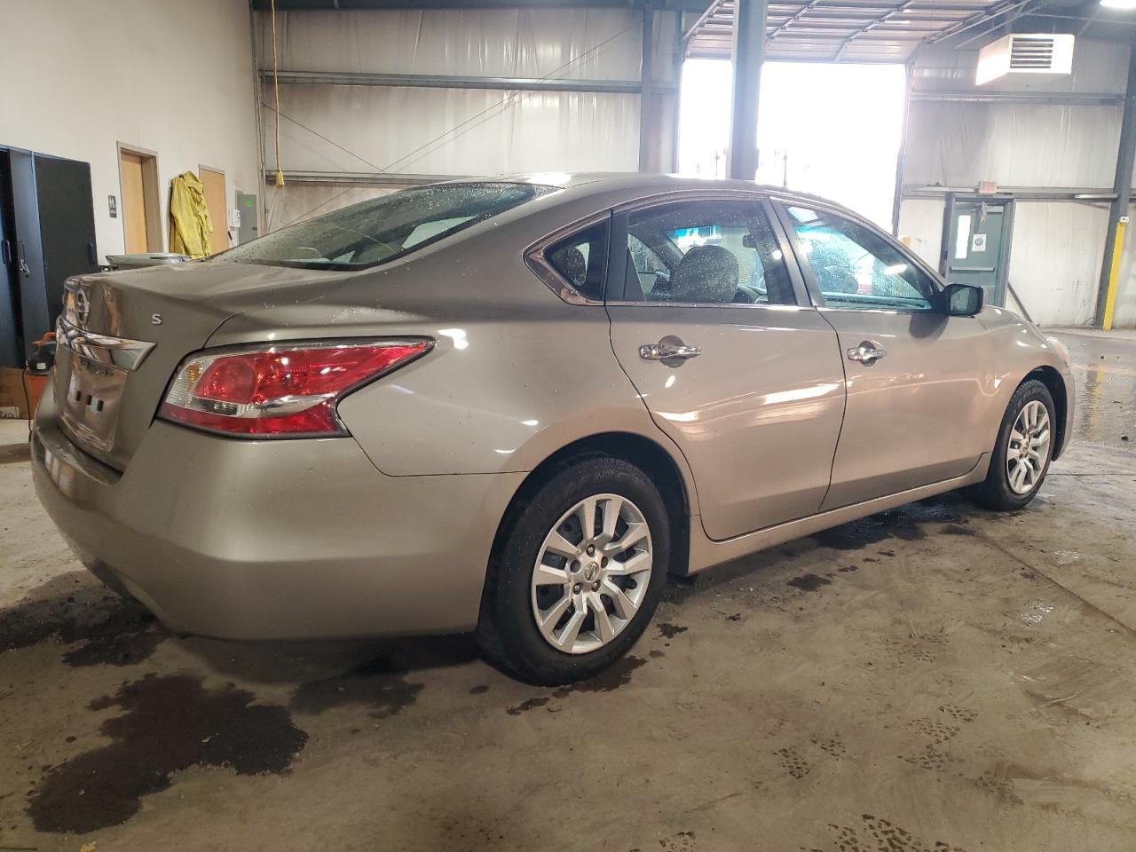 2015 NISSAN ALTIMA 2.5 - Фото 3