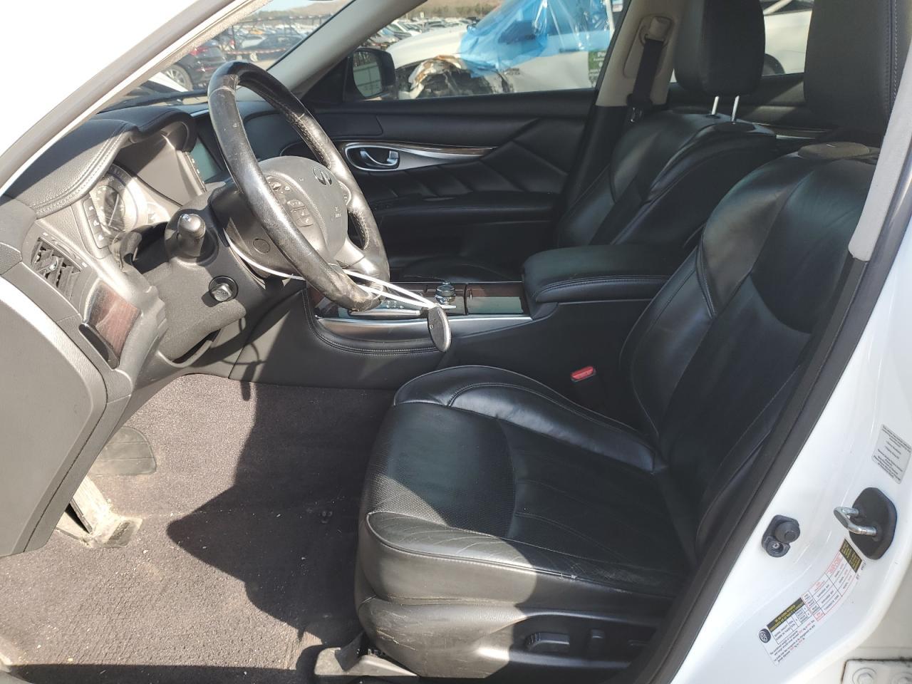 2015 INFINITI Q70 3.7 - Image 7