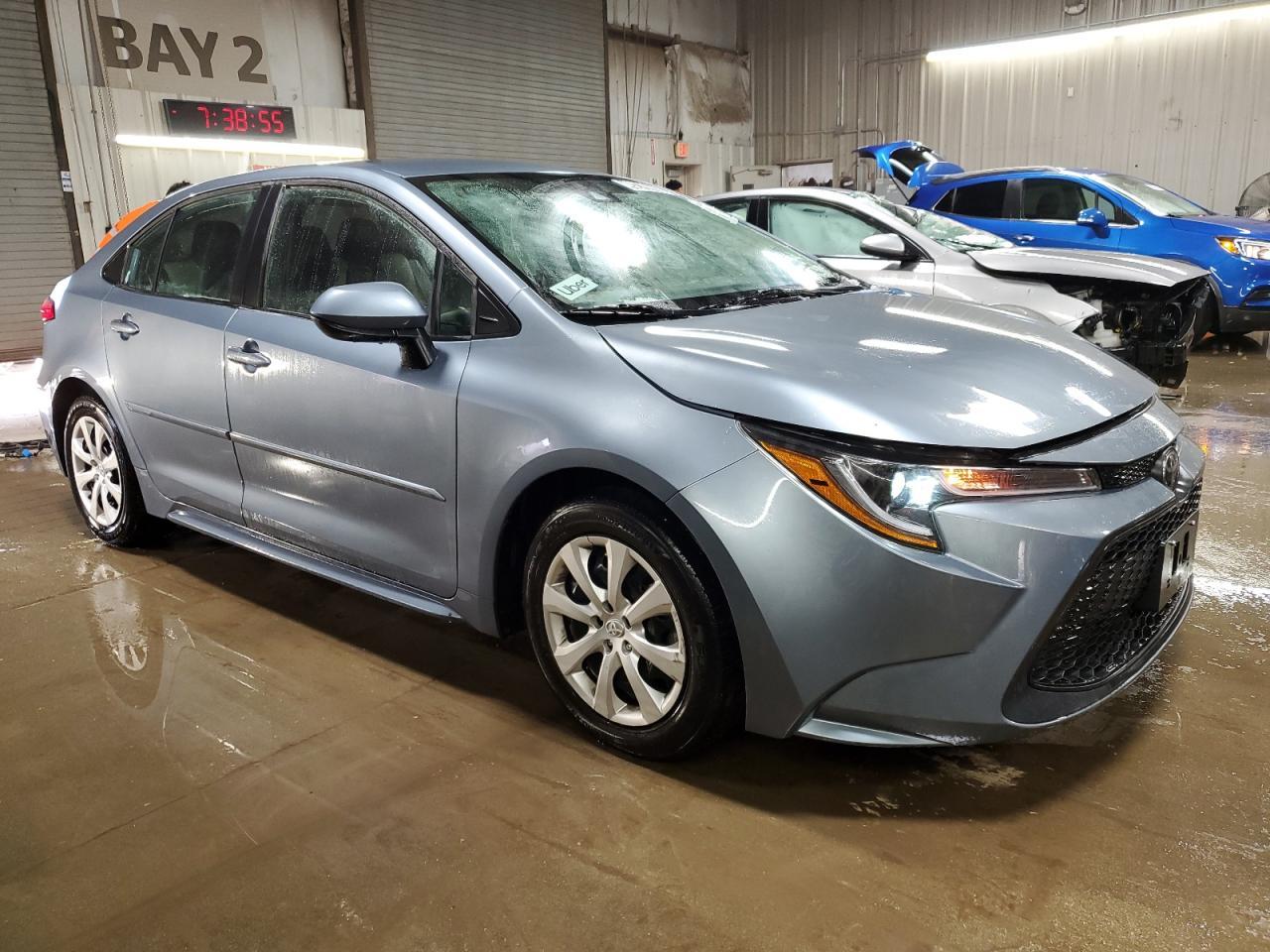 2020 TOYOTA COROLLA LE - Image 4