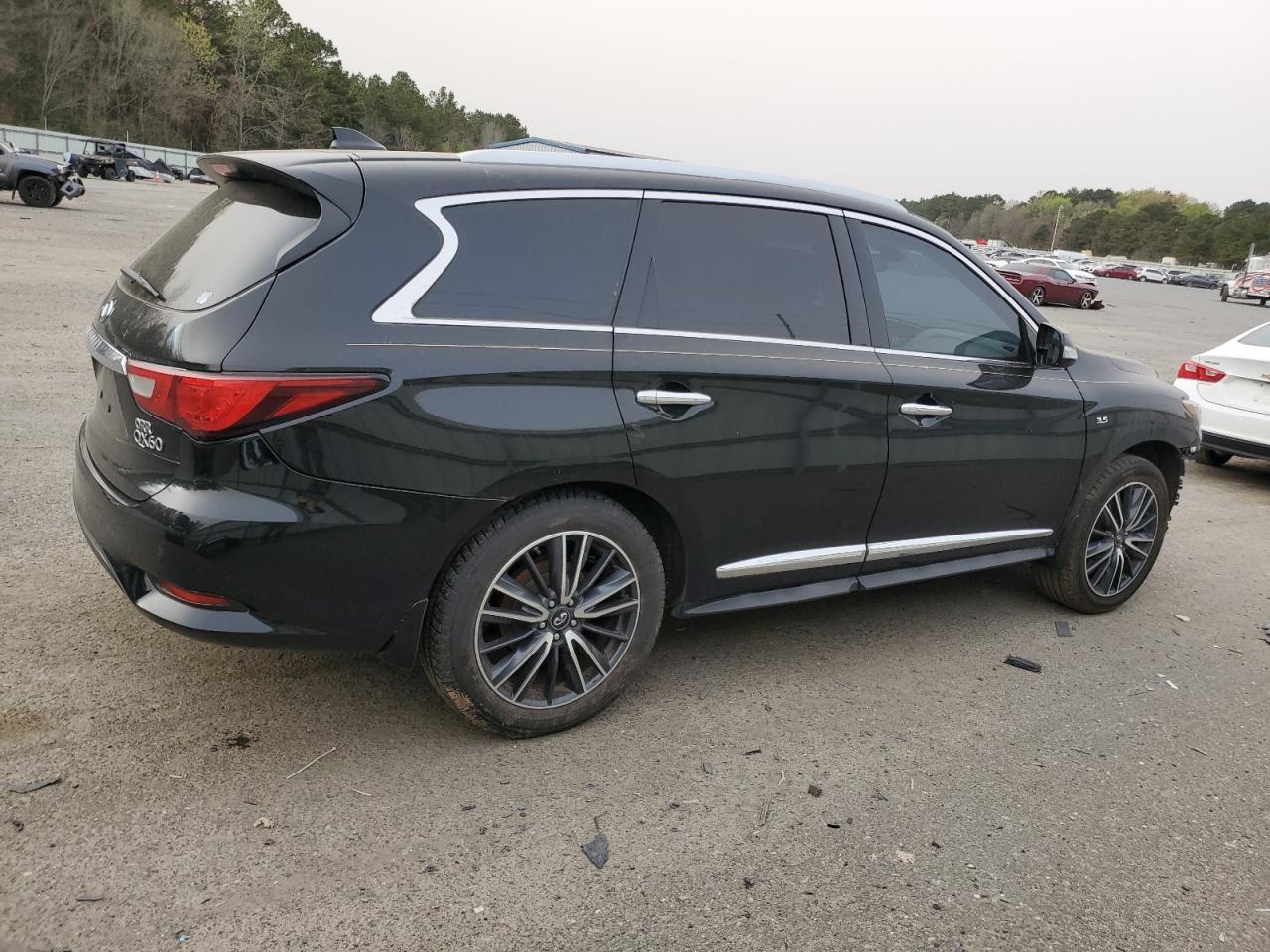 2016 INFINITI QX60 - Image 3