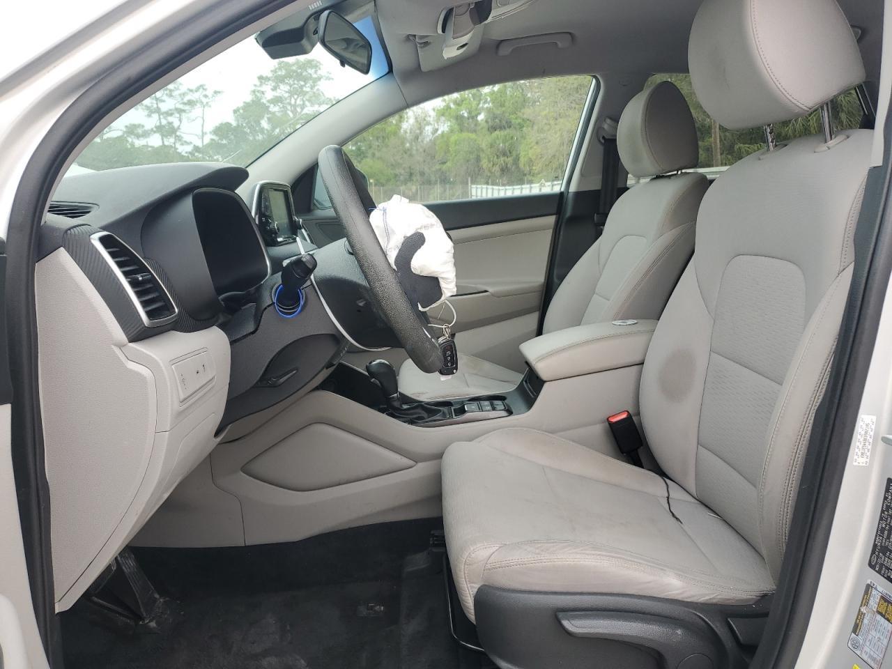 2019 HYUNDAI TUCSON SE - Фото 7