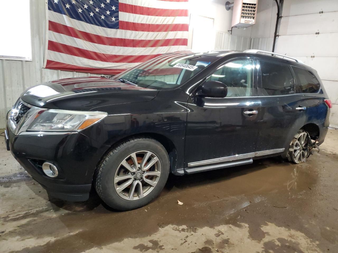2013 NISSAN PATHFINDER