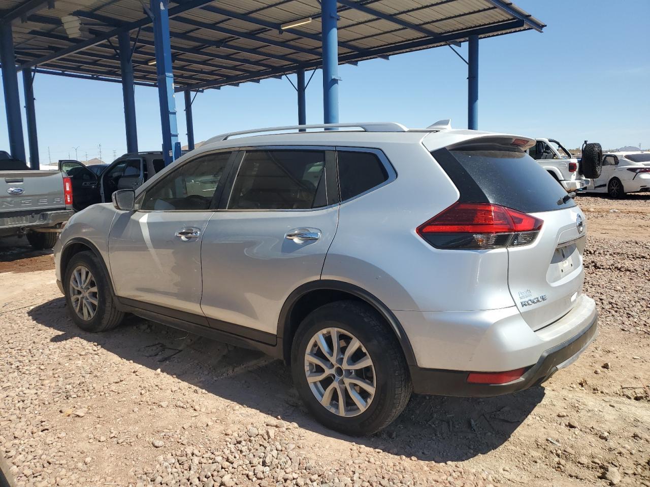 2017 NISSAN ROGUE S - Image 2