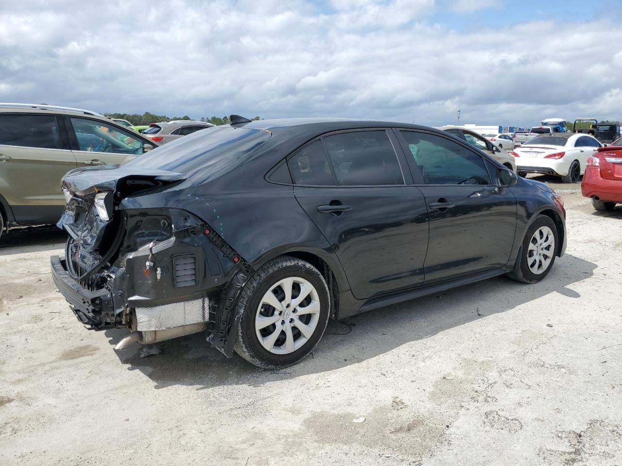 2021 TOYOTA COROLLA LE - Фото 3
