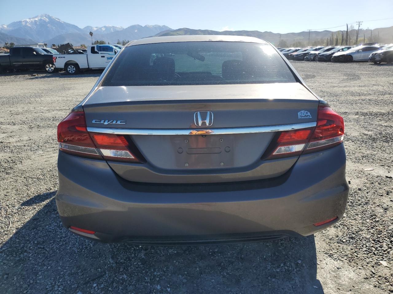 2015 HONDA CIVIC LX - Image 6