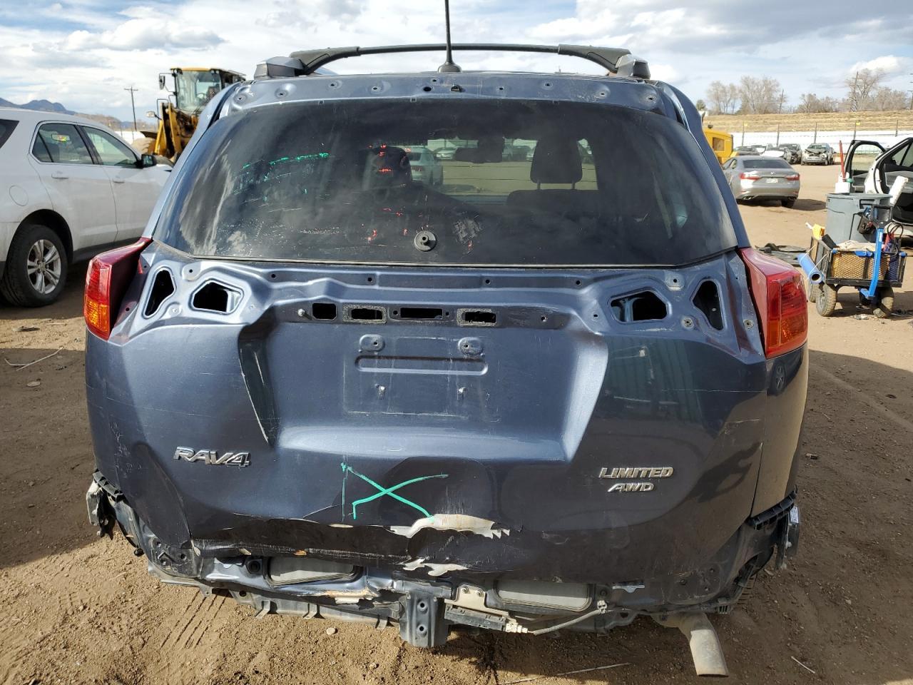 2014 TOYOTA RAV4 LIMIT - Фото 6