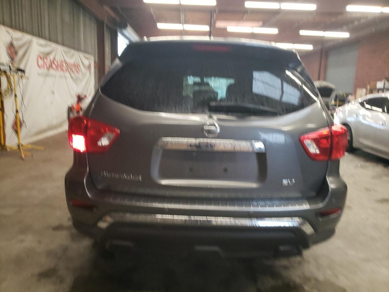 2017 NISSAN PATHFINDER - Image 6