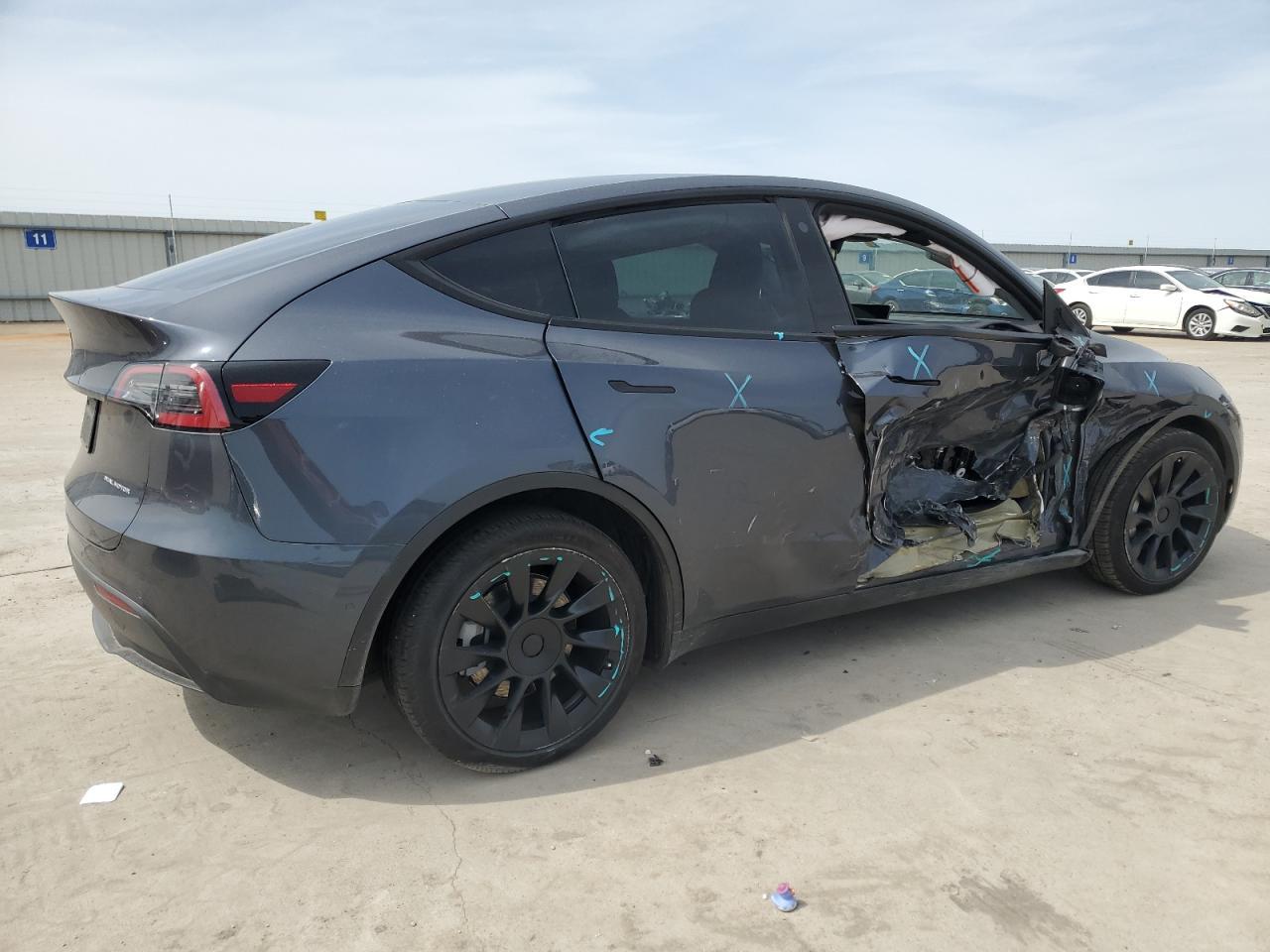 2022 TESLA MODEL Y - Image 3