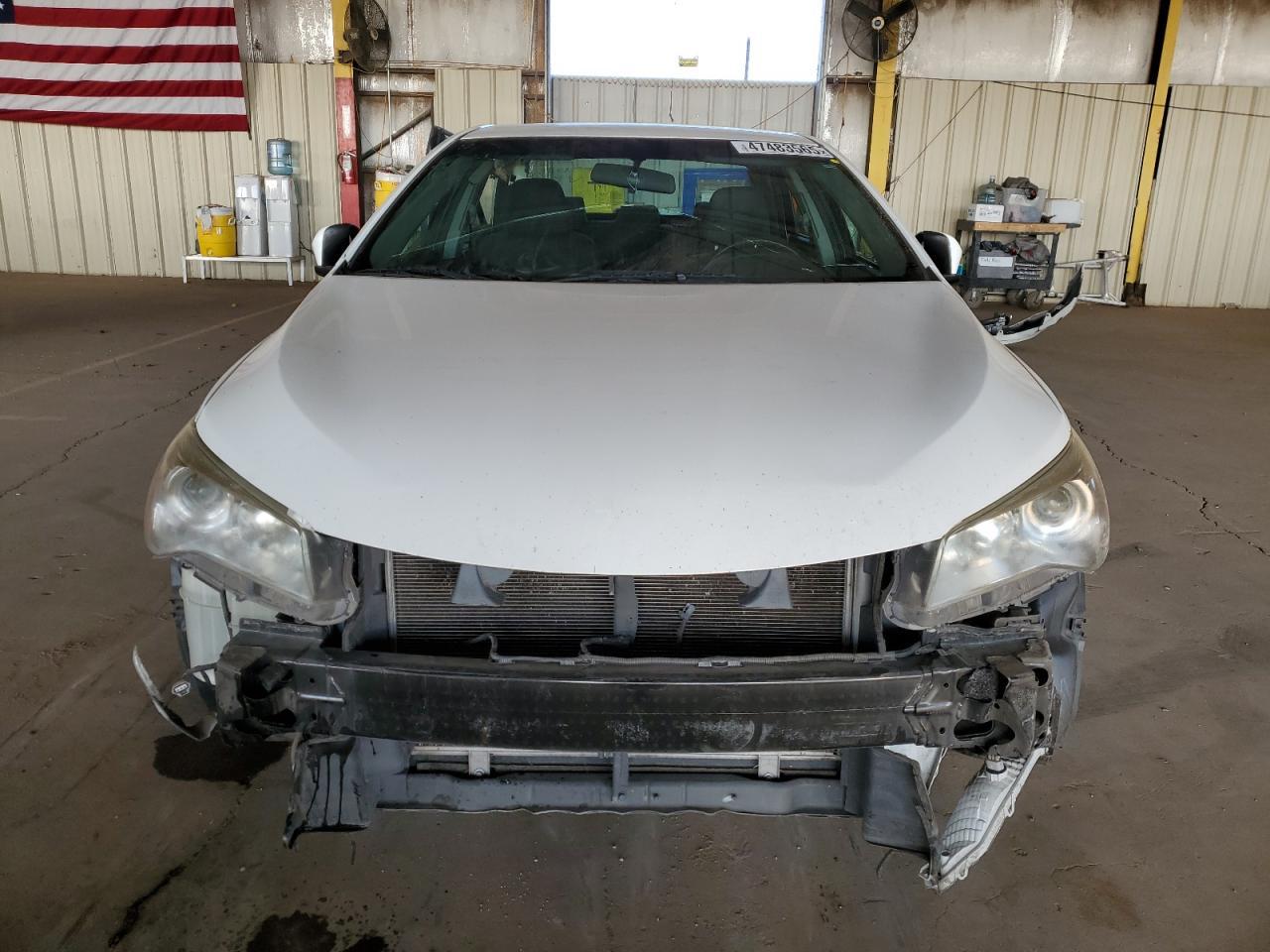 2017 TOYOTA CAMRY LE - Image 5