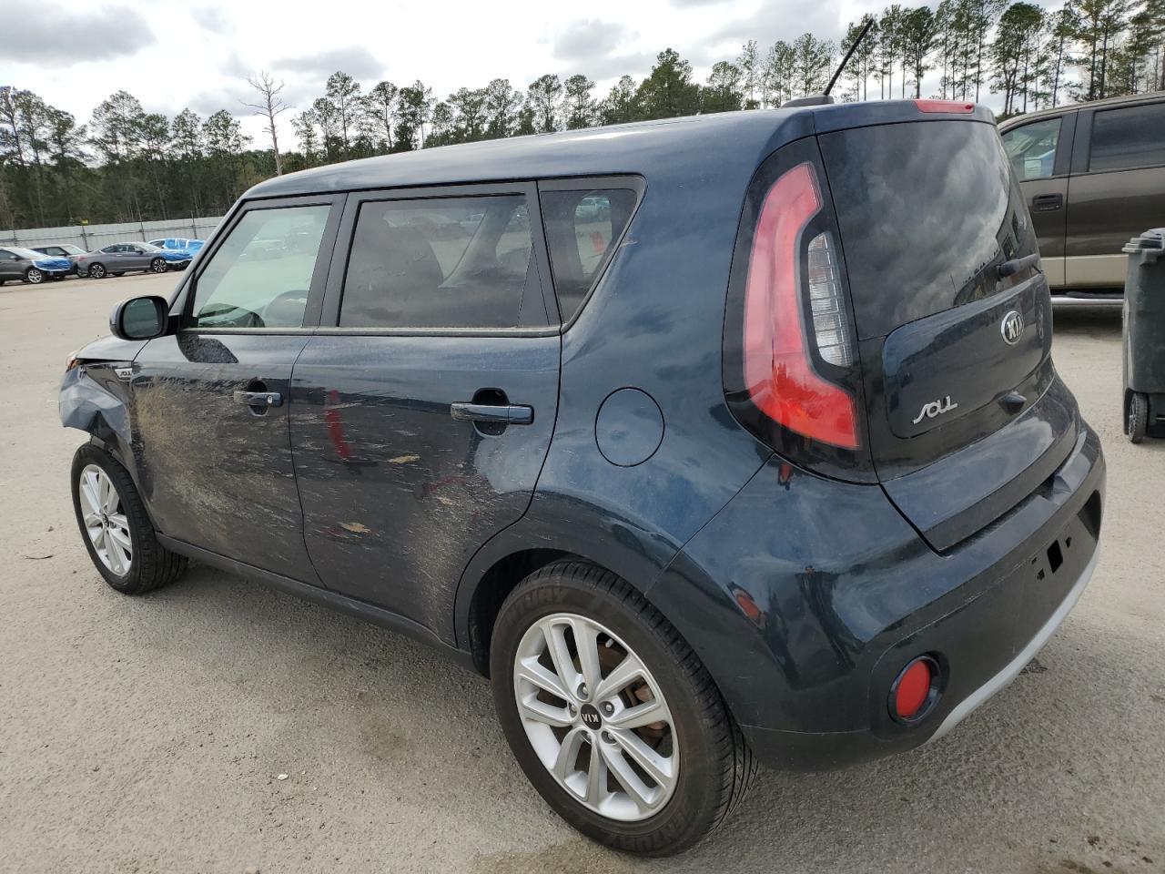 2019 KIA SOUL + - Image 2