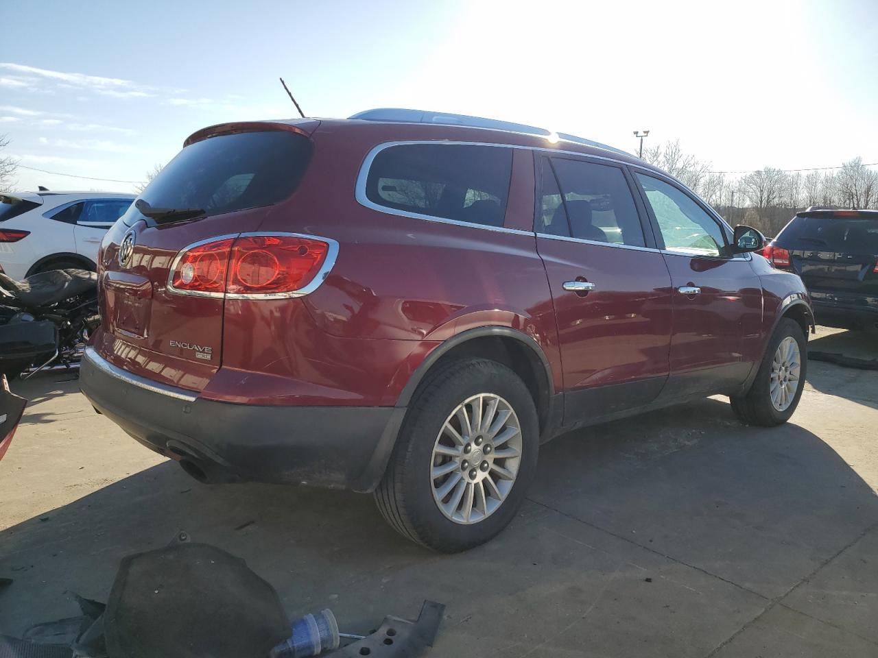 2011 BUICK ENCLAVE CX - Image 3