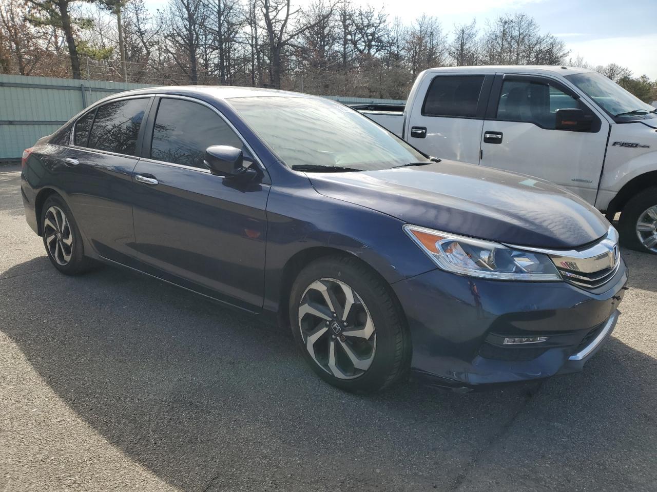 2016 HONDA ACCORD EXL - Image 4