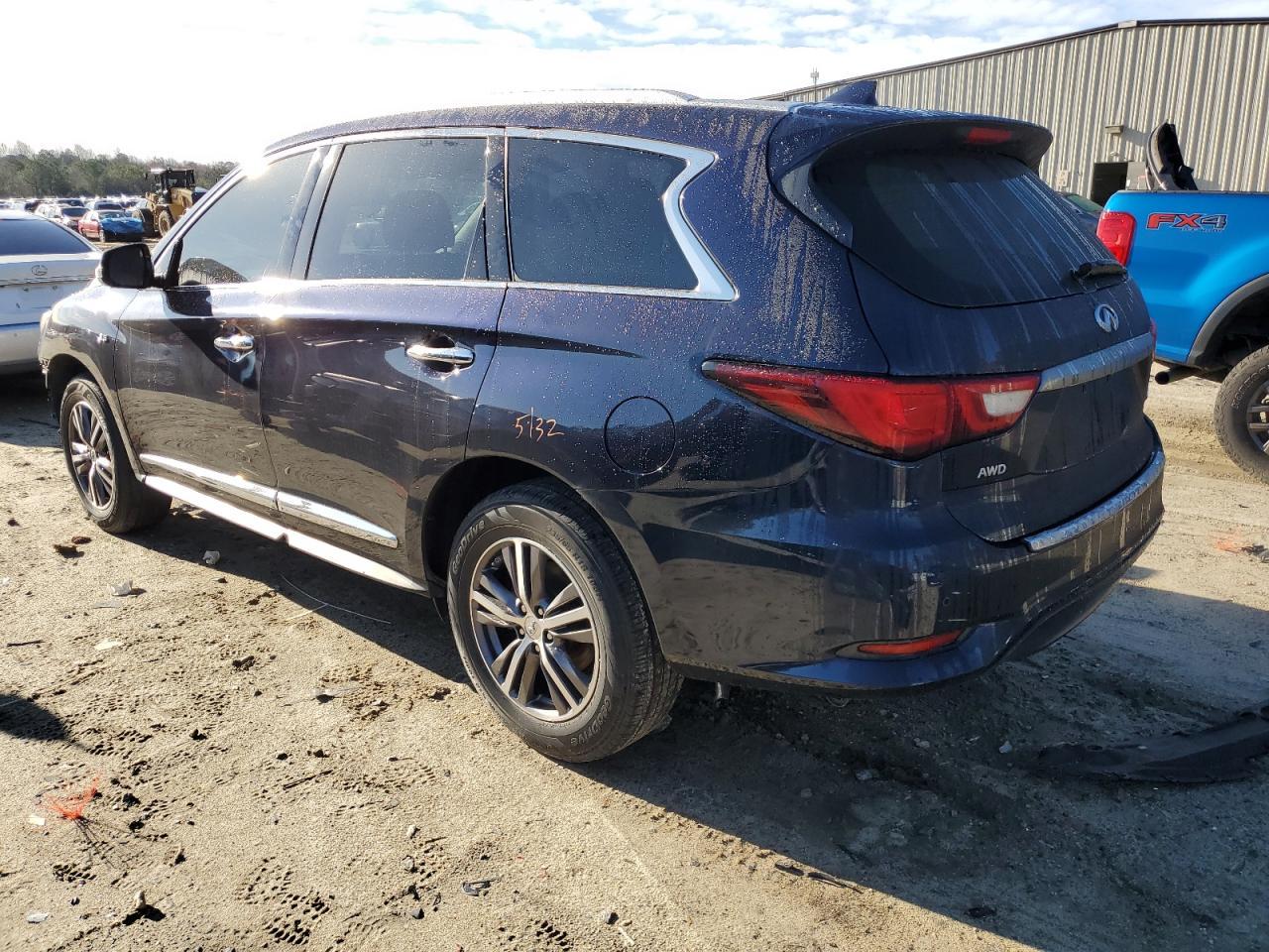 2019 INFINITI QX60 LUXE - Фото 2
