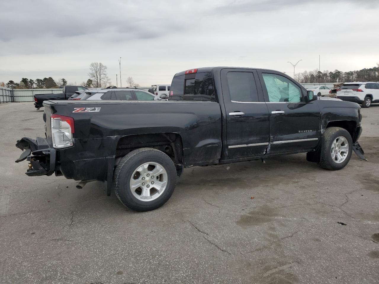2017 CHEVROLET SILVERADO - Фото 3