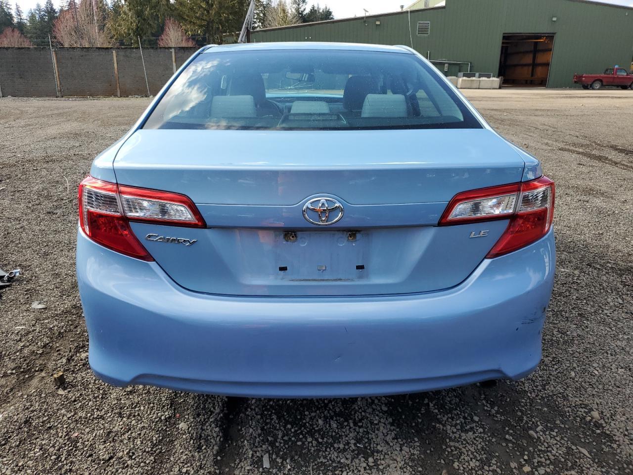 2014 TOYOTA CAMRY L - Фото 6