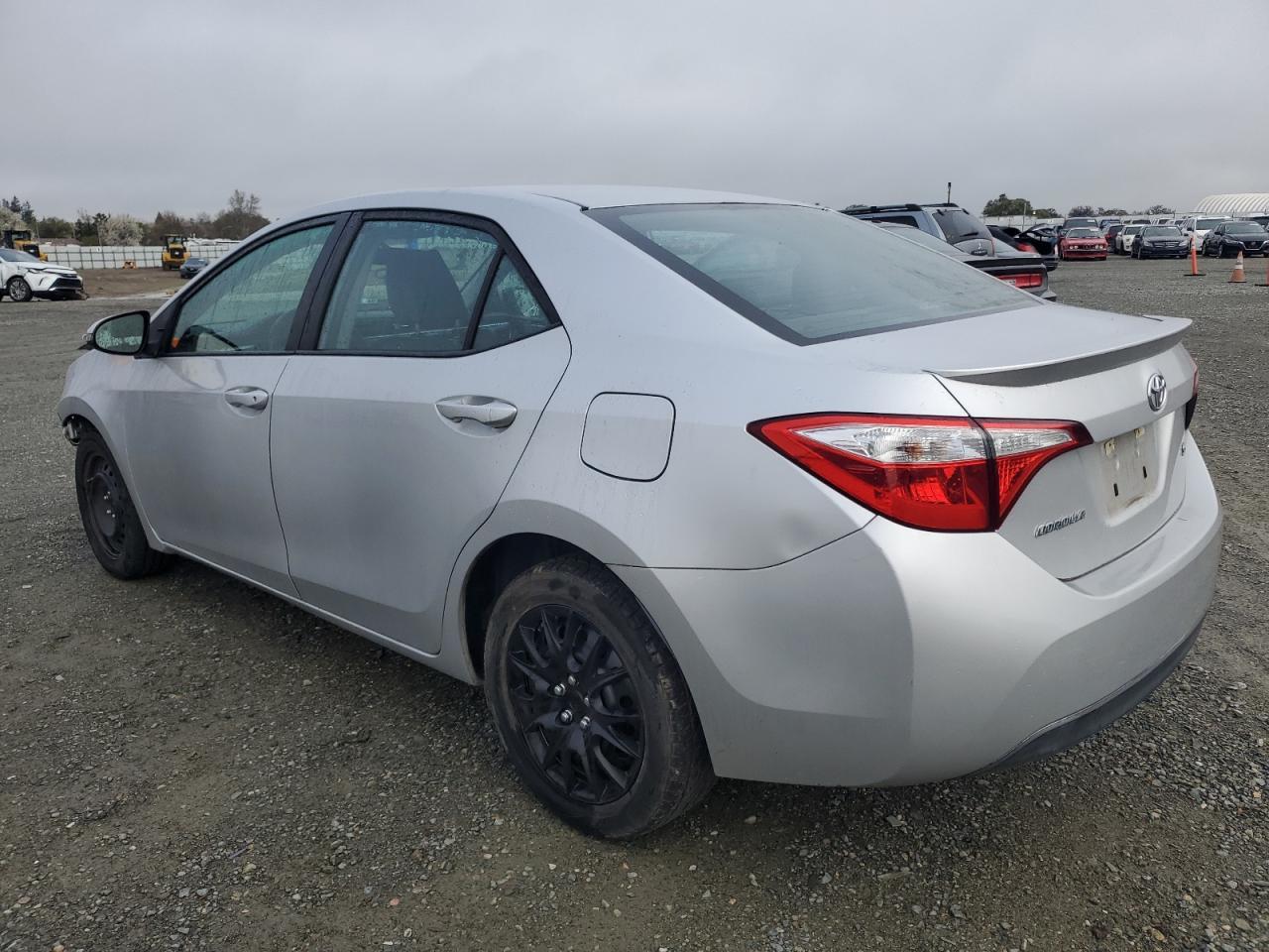 2015 TOYOTA COROLLA L - Image 2