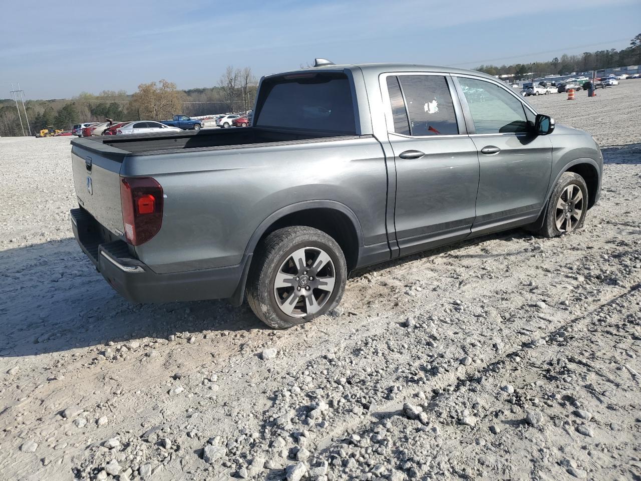 2017 HONDA RIDGELINE - Image 3